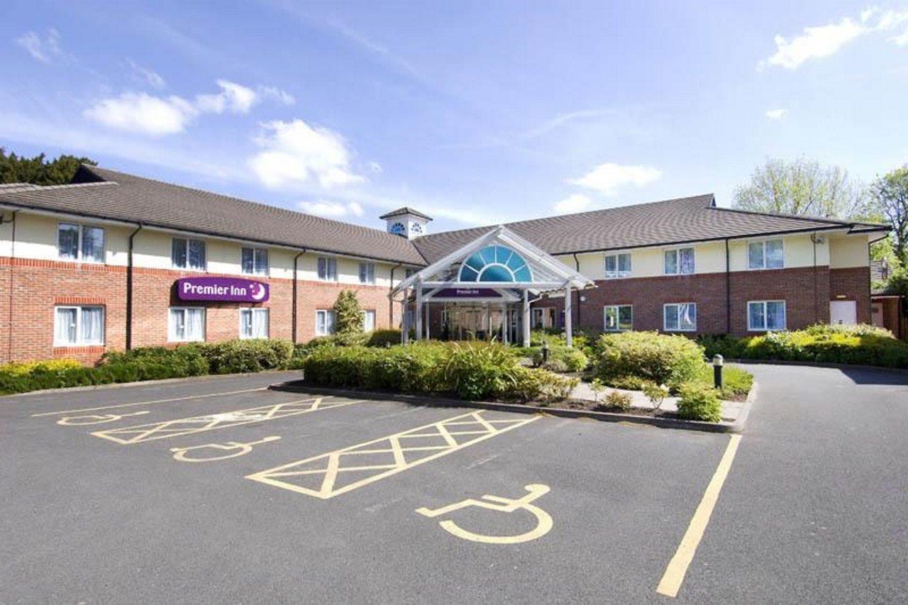 Premier Inn Birmingham South - Hall Green Exterior foto
